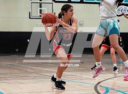Thumbnail 3 in Evergreen Valley vs Redwood (CIF Division 2 Round 1) photogallery.