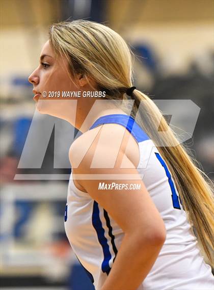 Thumbnail 2 in Quitman vs Spring Hill (Spring Hill Tournament) photogallery.