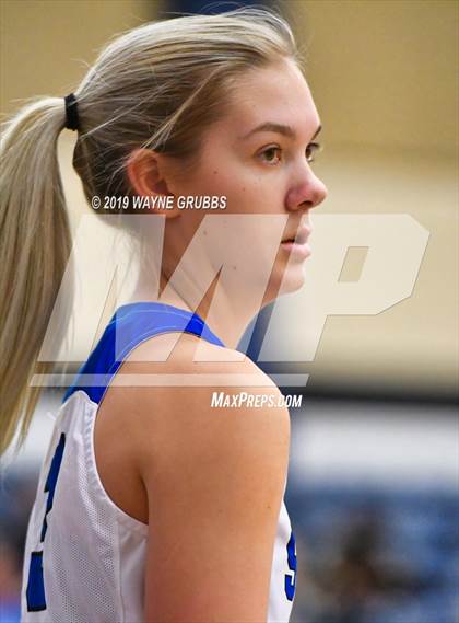 Thumbnail 2 in Quitman vs Spring Hill (Spring Hill Tournament) photogallery.