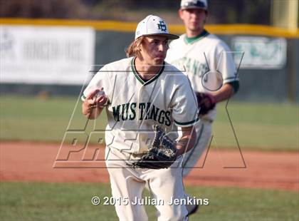 Thumbnail 2 in Borah @ Eagle photogallery.