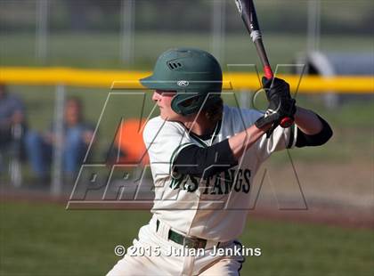 Thumbnail 1 in Borah @ Eagle photogallery.