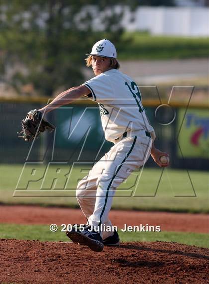 Thumbnail 2 in Borah @ Eagle photogallery.