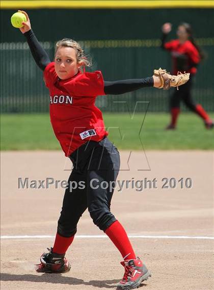 Thumbnail 3 in Aragon vs. Mt. Pleasant (CIF CCS Playoffs) photogallery.