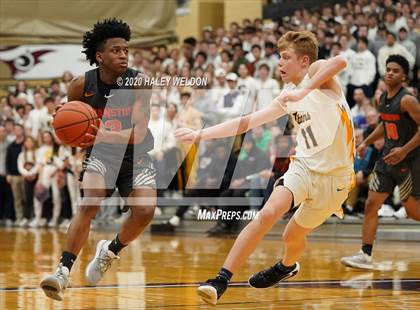 Thumbnail 1 in Glenbrook South vs. Evanston (IHSA 4A Sectional Semifinal) photogallery.