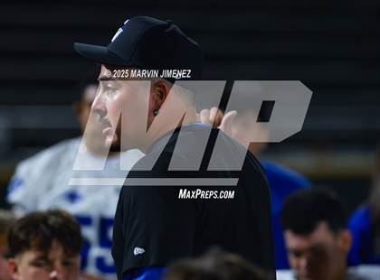 Thumbnail 3 in Moorpark vs Pueblo Central photogallery.