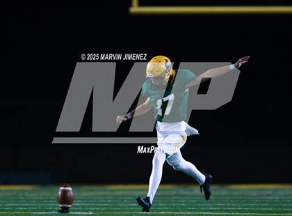 Thumbnail 2 in Moorpark vs Pueblo Central photogallery.