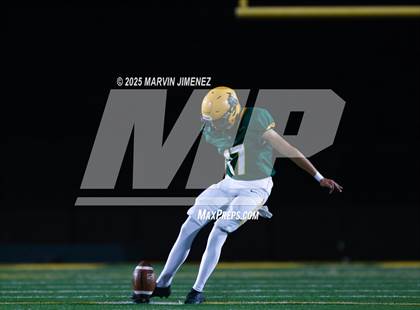 Thumbnail 3 in Moorpark vs Pueblo Central photogallery.