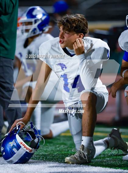 Thumbnail 2 in Moorpark vs Pueblo Central photogallery.