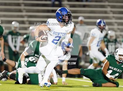 Thumbnail 3 in Scurry-Rosser vs. Gunter (UIL 3A Region 2 Bi District) photogallery.
