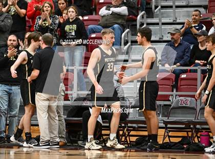 Thumbnail 3 in Farmington vs Pottsville (AAA 4A-North Regional first round) photogallery.