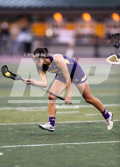 Thumbnail 2 in San Ramon Valley vs. Amador Valley (CIF NCS D1 Championship) photogallery.