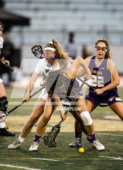 Thumbnail 3 in San Ramon Valley vs. Amador Valley (CIF NCS D1 Championship) photogallery.