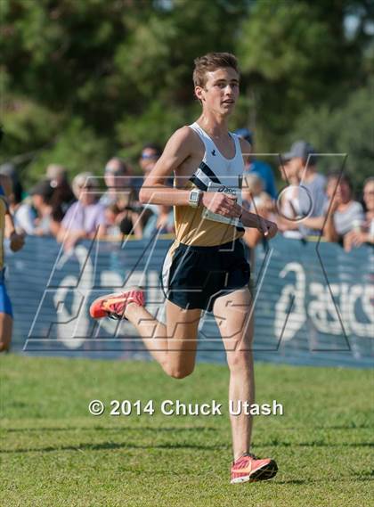 Thumbnail 2 in Clovis Invitational Boys 5K Championship Race photogallery.