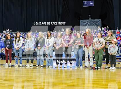 Thumbnail 1 in Nocona vs. San Saba (UIL 2A Basketball Division I Final) photogallery.