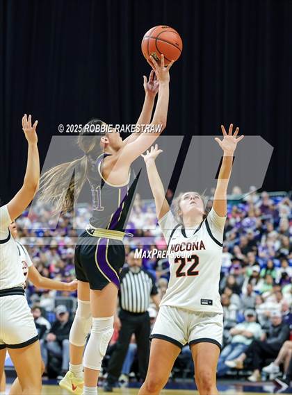 Thumbnail 2 in Nocona vs. San Saba (UIL 2A Basketball Division I Final) photogallery.