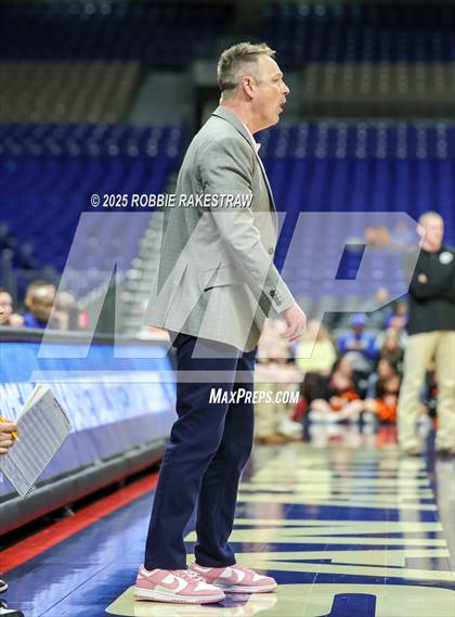 Thumbnail 2 in Nocona vs. San Saba (UIL 2A Basketball Division I Final) photogallery.