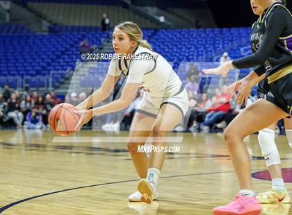 Thumbnail 3 in Nocona vs. San Saba (UIL 2A Basketball Division I Final) photogallery.