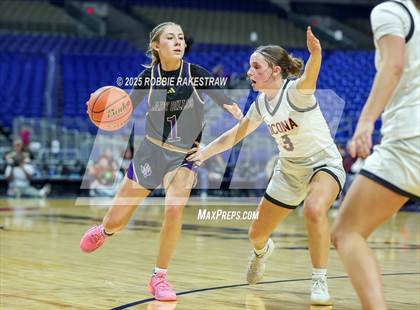 Thumbnail 2 in Nocona vs. San Saba (UIL 2A Basketball Division I Final) photogallery.