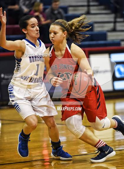 Thumbnail 2 in Bob Jones @ Huntsville photogallery.