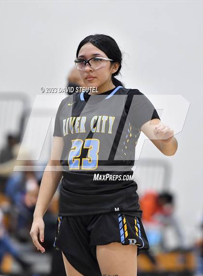 Thumbnail 1 in River City @ Inderkum photogallery.