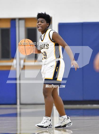 Thumbnail 2 in River City @ Inderkum photogallery.