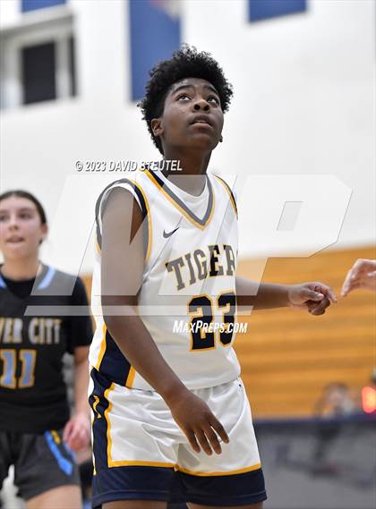 Thumbnail 2 in River City @ Inderkum photogallery.