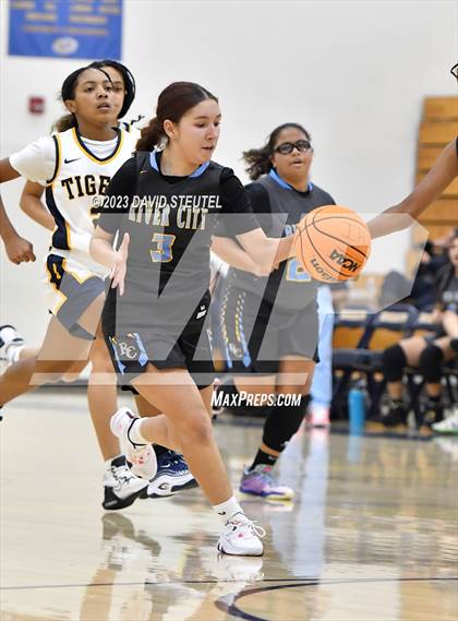 Thumbnail 2 in River City @ Inderkum photogallery.