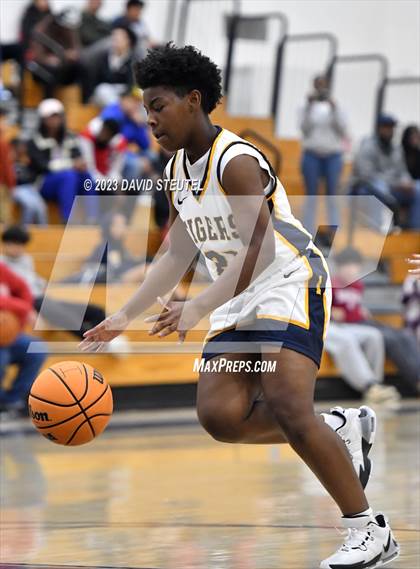Thumbnail 3 in River City @ Inderkum photogallery.
