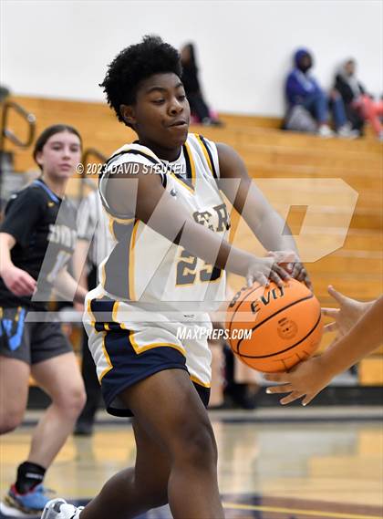 Thumbnail 1 in River City @ Inderkum photogallery.