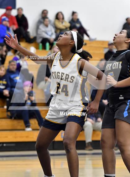 Thumbnail 2 in River City @ Inderkum photogallery.
