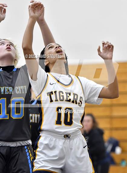 Thumbnail 3 in River City @ Inderkum photogallery.