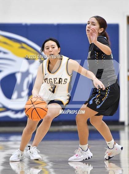 Thumbnail 2 in River City @ Inderkum photogallery.