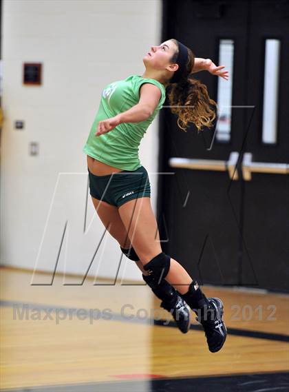 Thumbnail 3 in Bishop Shanahan vs. Strath Haven (PIAA Class AAA 1st Round) photogallery.