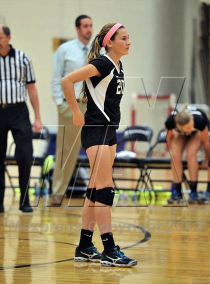 Thumbnail 1 in Bishop Shanahan vs. Strath Haven (PIAA Class AAA 1st Round) photogallery.