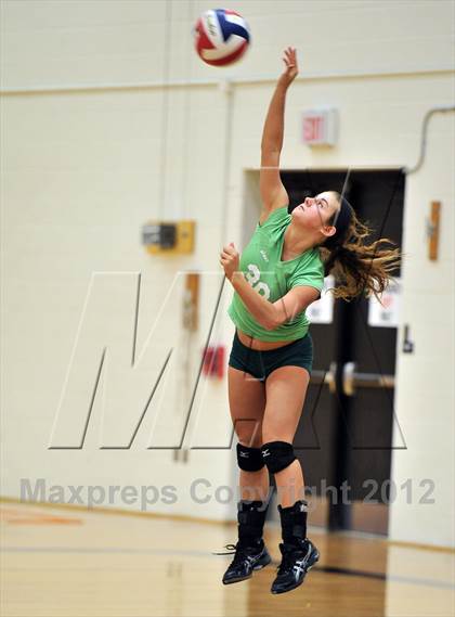 Thumbnail 2 in Bishop Shanahan vs. Strath Haven (PIAA Class AAA 1st Round) photogallery.