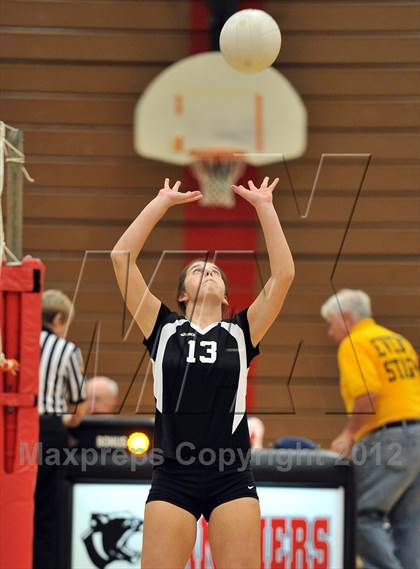 Thumbnail 2 in Bishop Shanahan vs. Strath Haven (PIAA Class AAA 1st Round) photogallery.