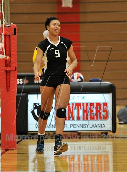 Thumbnail 2 in Bishop Shanahan vs. Strath Haven (PIAA Class AAA 1st Round) photogallery.