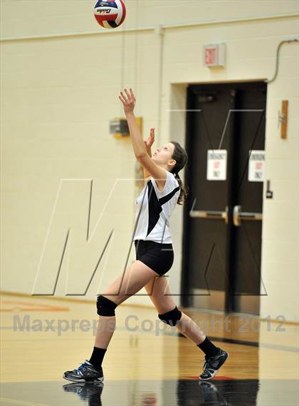 Thumbnail 3 in Bishop Shanahan vs. Strath Haven (PIAA Class AAA 1st Round) photogallery.