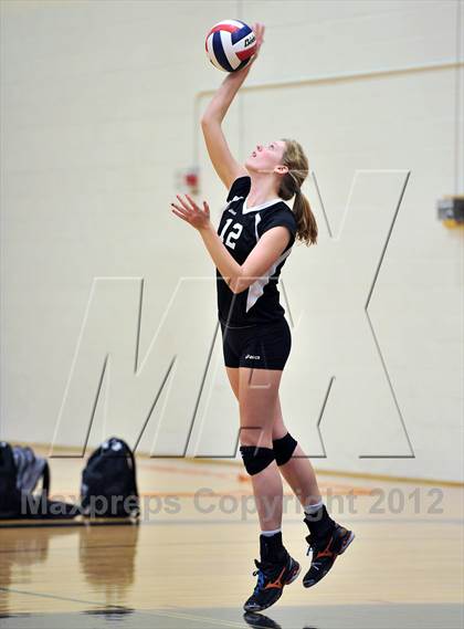 Thumbnail 1 in Bishop Shanahan vs. Strath Haven (PIAA Class AAA 1st Round) photogallery.