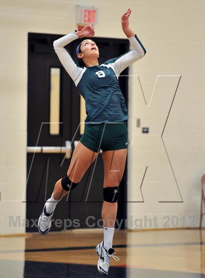 Thumbnail 2 in Bishop Shanahan vs. Strath Haven (PIAA Class AAA 1st Round) photogallery.