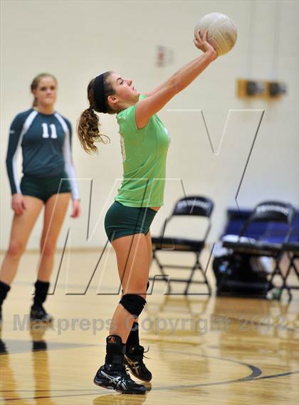 Thumbnail 1 in Bishop Shanahan vs. Strath Haven (PIAA Class AAA 1st Round) photogallery.