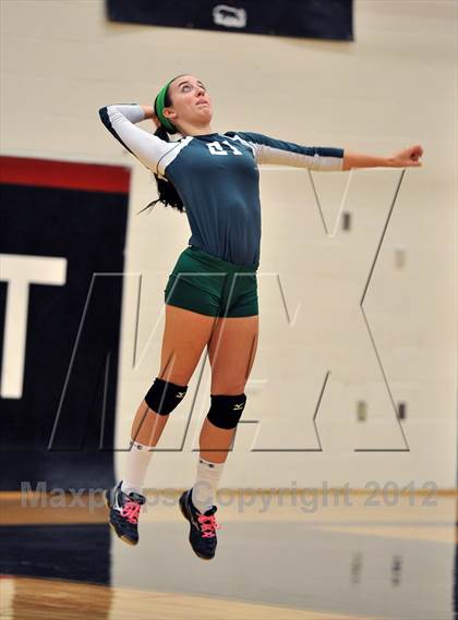 Thumbnail 1 in Bishop Shanahan vs. Strath Haven (PIAA Class AAA 1st Round) photogallery.