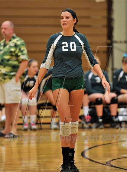 Thumbnail 2 in Bishop Shanahan vs. Strath Haven (PIAA Class AAA 1st Round) photogallery.
