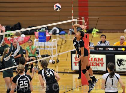 Thumbnail 3 in Bishop Shanahan vs. Strath Haven (PIAA Class AAA 1st Round) photogallery.