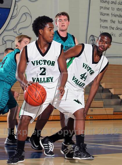 Thumbnail 3 in Malibu vs Victor Valley (MaxPreps Holiday Classic) photogallery.
