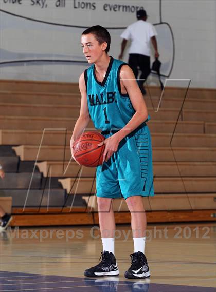 Thumbnail 3 in Malibu vs Victor Valley (MaxPreps Holiday Classic) photogallery.