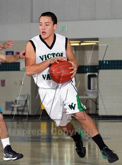 Thumbnail 2 in Malibu vs Victor Valley (MaxPreps Holiday Classic) photogallery.