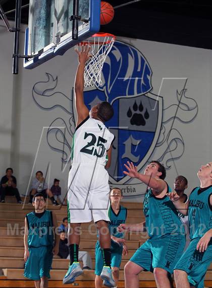 Thumbnail 1 in Malibu vs Victor Valley (MaxPreps Holiday Classic) photogallery.