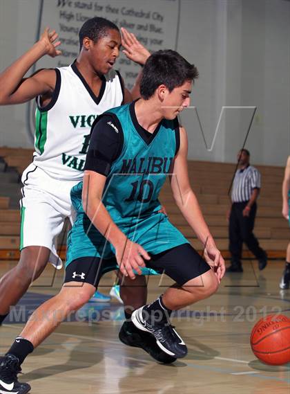 Thumbnail 1 in Malibu vs Victor Valley (MaxPreps Holiday Classic) photogallery.