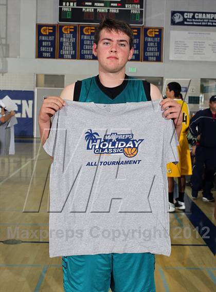 Thumbnail 3 in Malibu vs Victor Valley (MaxPreps Holiday Classic) photogallery.